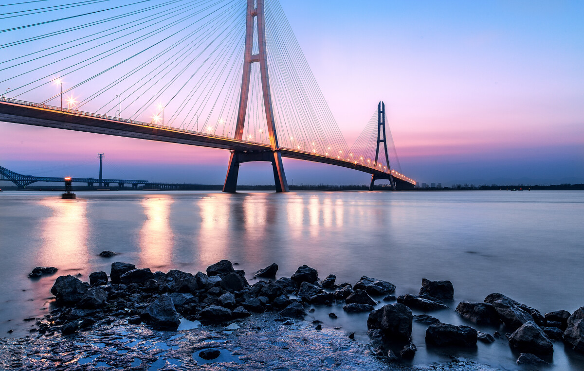 打擊盜采保護(hù)長江，推廣機(jī)制砂已成未來趨勢(shì)！